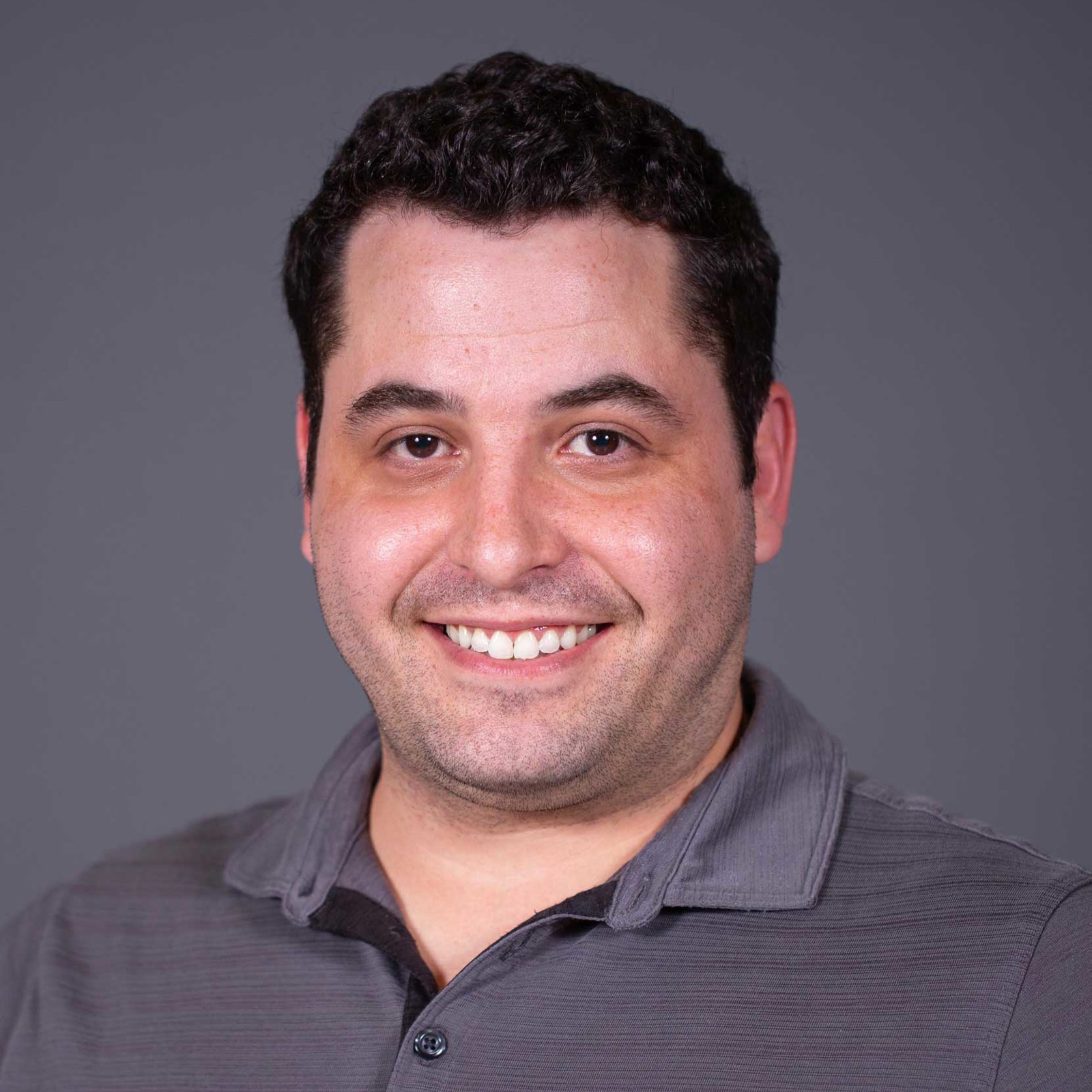 Headshot of Gordon Cox